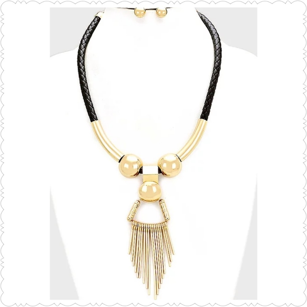 🌹Gold Tube Necklace Set
🌹